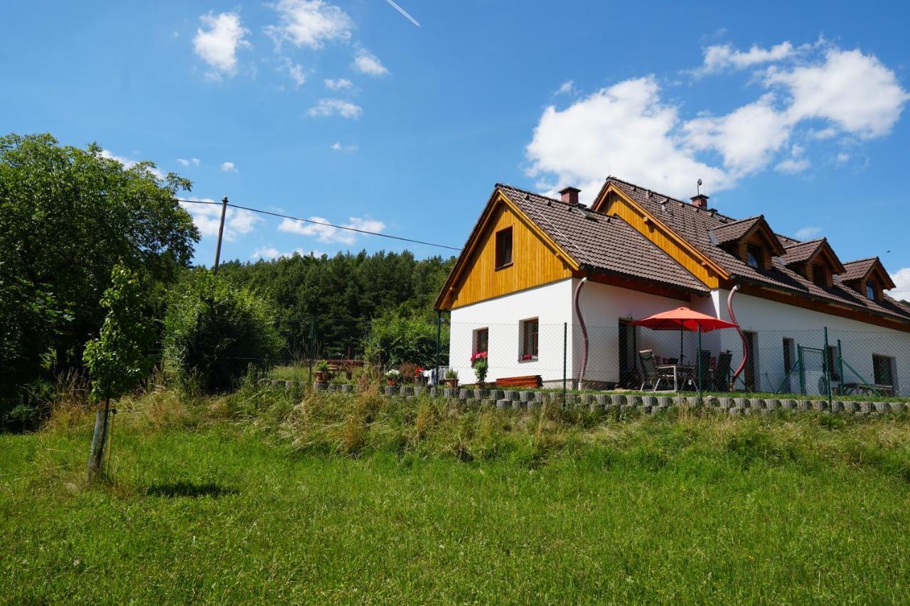 Apartman Pod Jestedem Svetla pod Jestedem Exterior foto